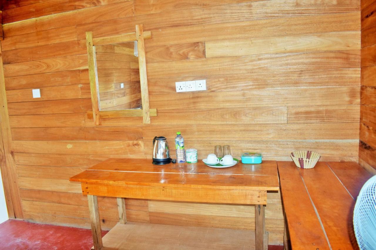 Green Cottage Ела Екстериор снимка